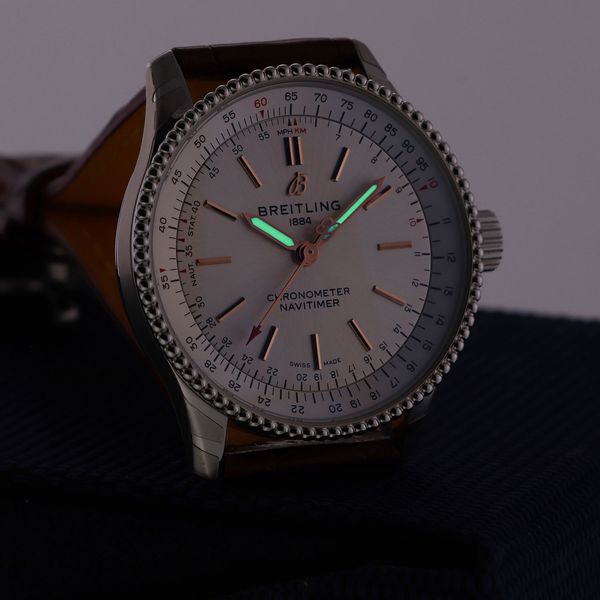 Breitling Navitimer Automatic 35 A17395